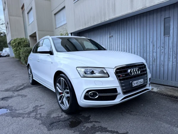 Zvicer, shes makine Audi Nafte, e bardhë automatik Klima 210.000 km 17.000 €