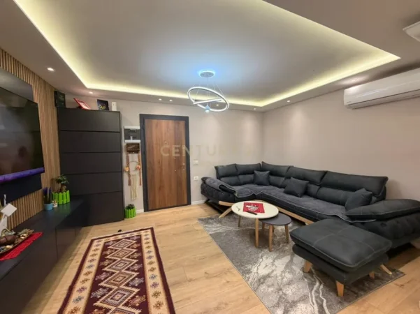 Tirane, shitet apartament 2+1+Ballkon Kati 5, 69 m² 115.000 € (Varri Bamit)