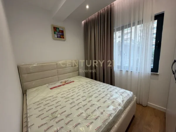 Tirane, jepet me qera apartament 1+1 Kati 2, 54 m² 650 €