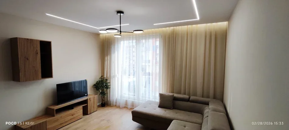 Tirane, jepet me qera apartament 1+1 Kati 3, 67 m² 700 € 