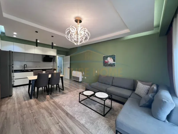 Tirane, jepet me qera apartament Kati 1, 112 m² 1.000 €