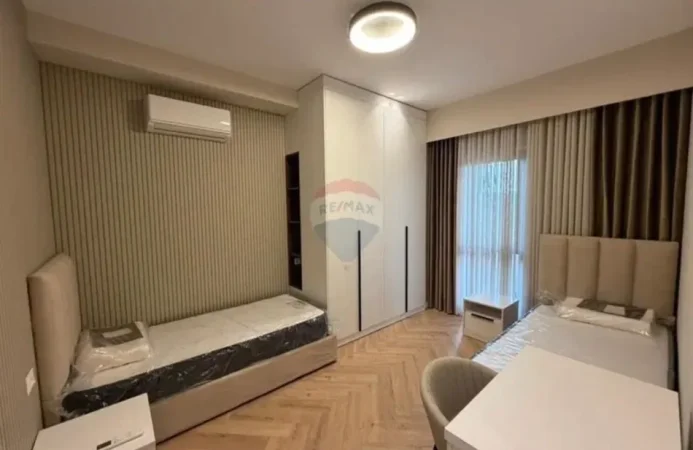 Tirane, jepet me qera apartament 2+1+Ballkon , 118 m² 1.870 € (Tirana Garden Building)