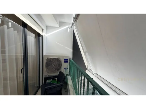 Tirane, jepet me qera apartament 2+1+Aneks+Ballkon Kati 3, 75 m² 900 € 