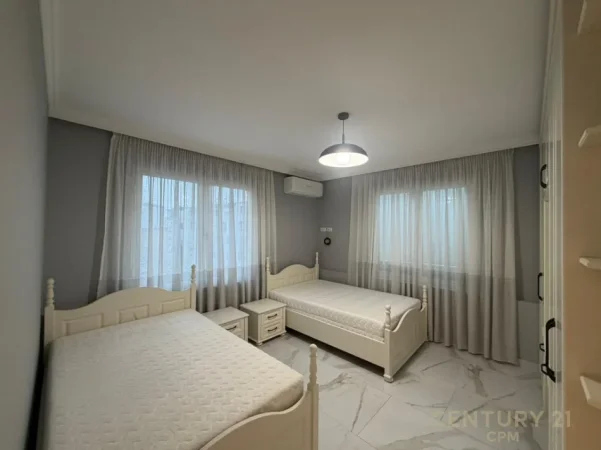 Tirane, jepet me qera apartament 2+1+Aneks+Ballkon Kati 4, 100 m² 1.200 € 