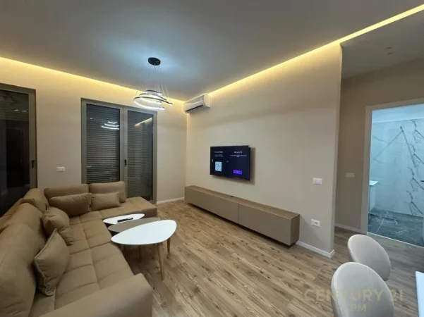 Tirane, jepet me qera apartament 1+1+Aneks+Ballkon Kati 8, 73 m² 1.000 € 