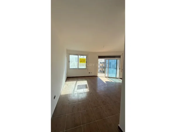 Durres, shitet apartament 1+1+Ballkon Kati 4, 86 m² 141.900 € 