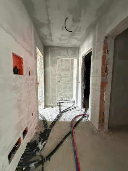 Tirane, shitet apartament 2+1+Ballkon , 106 m² (RingSide Residence)