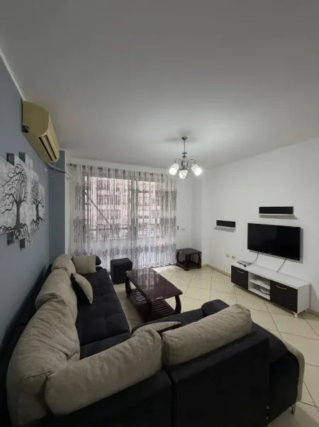 Tirane, jepet me qera apartament 2+1 , (Rr Sapri Preveza)