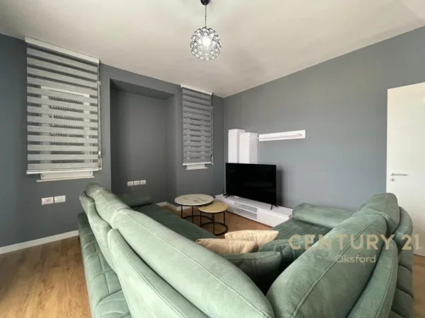 Tirane, jepet me qera apartament 2+1 Kati 3, 123 m² 800 € (Kopshti Botanik)