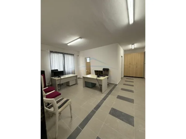 Qera, Kapanon, Prush, Tirane