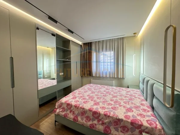 Qera, Apartament 2+1+2, Pallati me Shigjeta, Tiranë