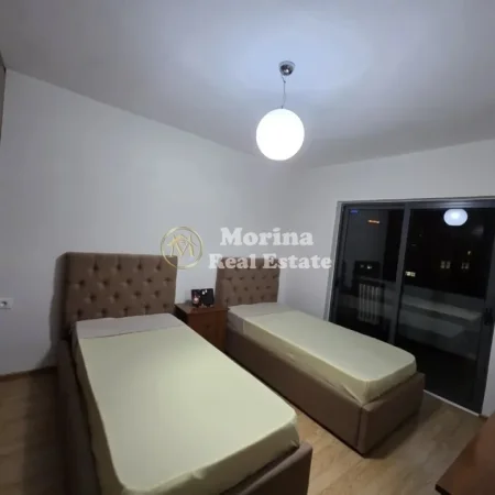 Tirane, jepet me qera apartament 4+1 Kati 6, 120 m² 1.500 € (Rruga Mine Peza)