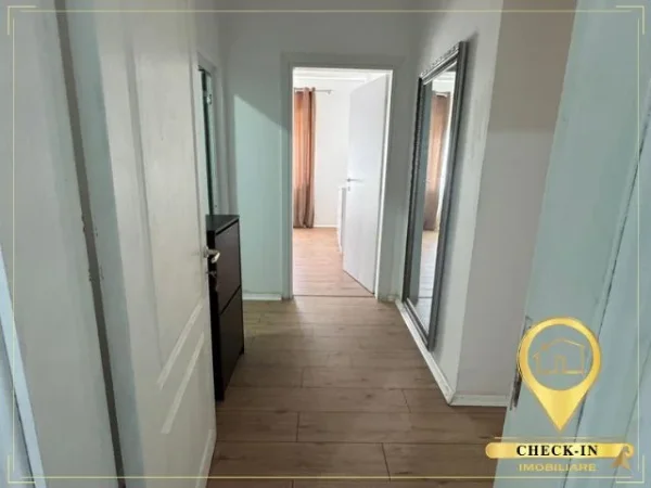 Tirane, jepet me qera apartament 1+1+Aneks+Ballkon Kati 4, 600 m² 730 € (Rruga Margarita Tutulani)