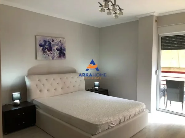 Tirane, shitet apartament 2+1+Ballkon Kati 3, 140 m² 261.506 € 
