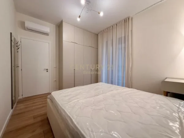 Tirane, jepet me qera apartament Kati 7, 80 m² 850 € (Komuma e Parisit Perballe Kika 2)