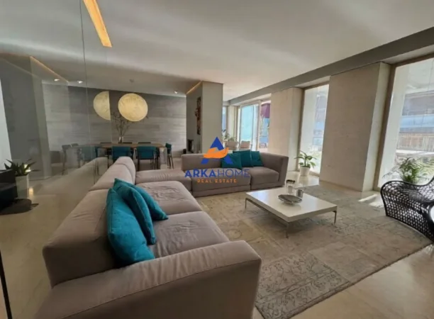 Tirane, shitet apartament+verande | Penthouse 3+1+Ballkon Kati 9, 350 m² 650.000 € 
