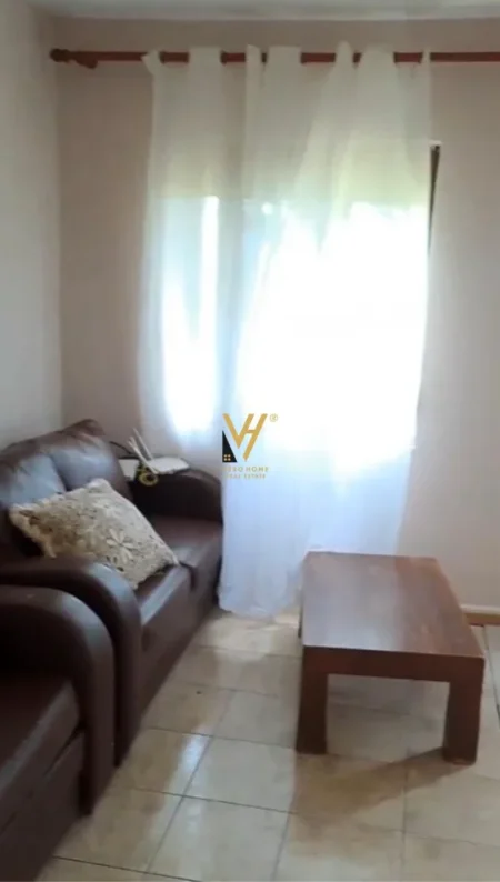 Tirane, jepet me qera shtepi 3+1+Ballkon Kati 1, 102 m² 420 € (PASKUQAN)