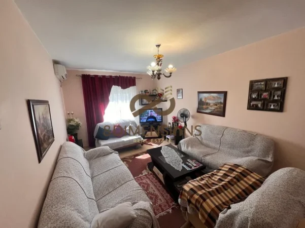 Tirane, shitet apartament 3+1 Kati 4, 87 m² 220.000 € (myslym shyr)