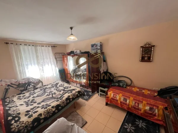 Tirane, shitet apartament 3+1 Kati 4, 87 m² 220.000 € (myslym shyr)