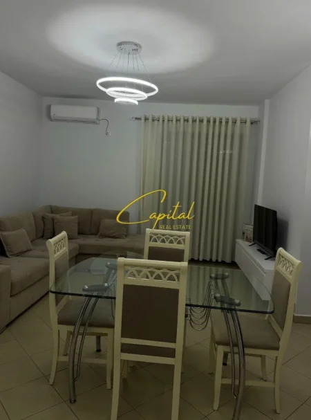 Tirane, jepet me qera apartament 1+1 Kati 5, 70 m² 550 € (KODRA E DIELLIT)