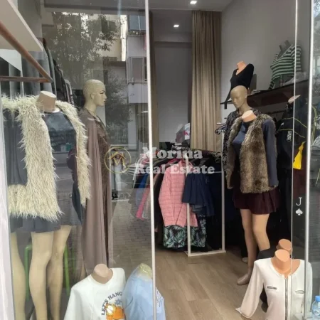 Tirane, jepet me qera ambjent biznesi Kati 1, 25 m² 350 € (Astir)