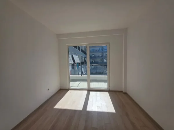 Tirane, jap me qera apartament 2+1+Aneks+Ballkon Kati 3, 112 m² 340 € (Rruga Thimi Kroj, Kombinat)