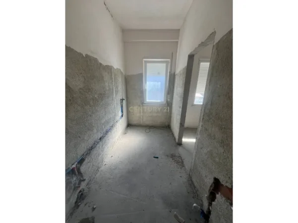 Tirane, shitet apartament+verande | Penthouse 3+1 Kati 7, 251 m² 190.000 € (Misto Mame)