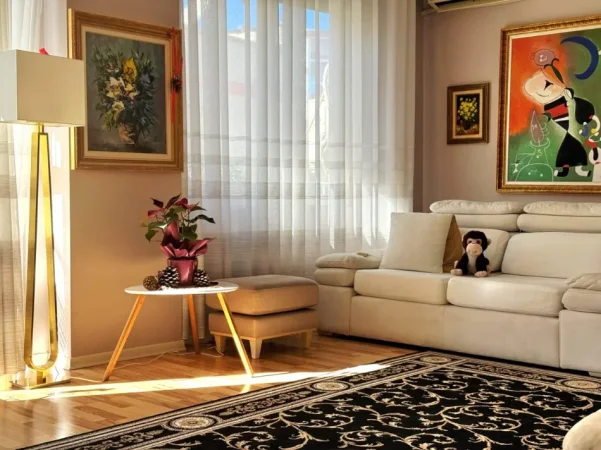 Tirane, shitet apartament 2+1 , 95 m² 254.000 € 