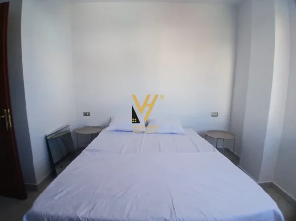 Tirane, jepet me qera apartament 2+1+Ballkon Kati 4, 85 m² 570 € (HARRY FULTZ)