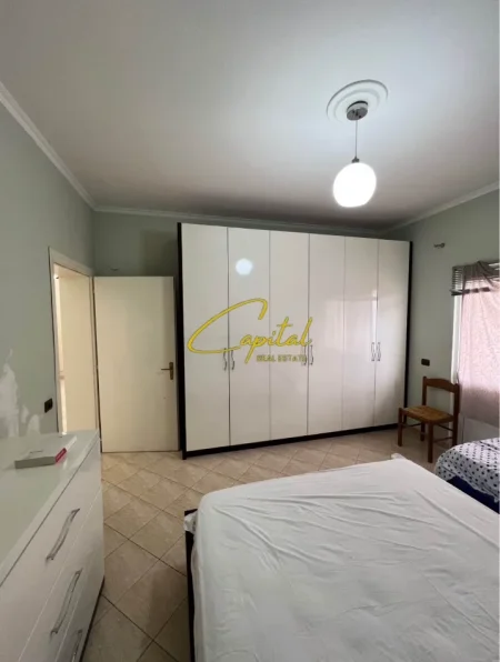 Tirane, jepet me qera apartament 2+1 Kati 3, 105 m² 400 € (YZBERISHT)