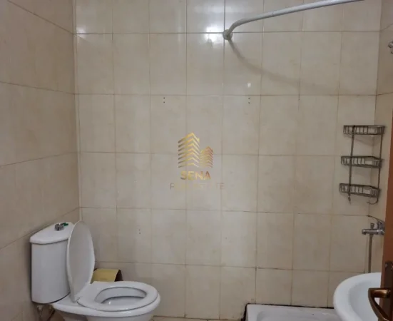 Tirane, jepet me qera apartament 1+1 Kati 6, 70 m² 450 € (Rruga e Dibres, Kompleksi Halili)