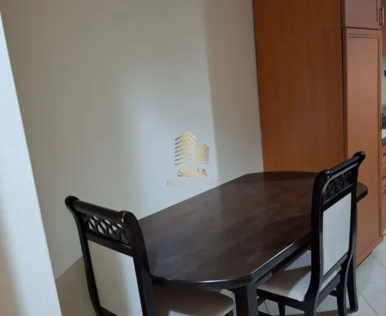 Tirane, jepet me qera apartament 1+1 Kati 6, 70 m² 450 € (Rruga e Dibres, Kompleksi Halili)