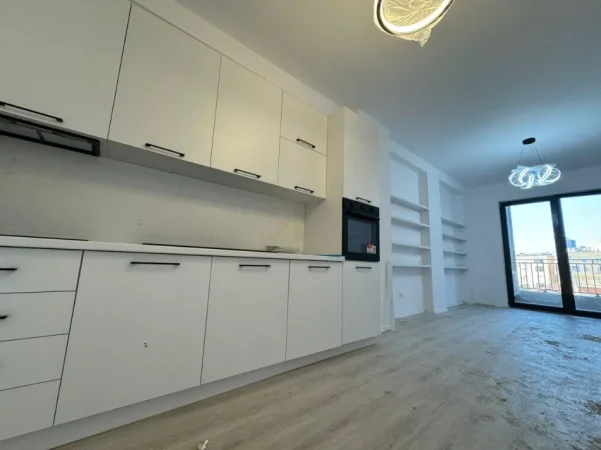 Tirane, shitet apartament 1+1 , 76 m² 199.000 € (Pazari i ri)