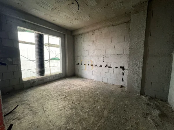 Tirane, shes apartament 1+1+Ballkon Kati 3, 68 m² 130.000 € (Viva Complex)