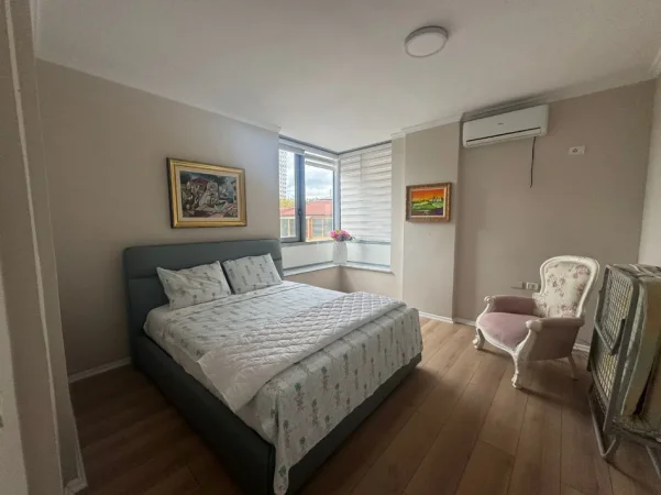Tirane, jap me qera apartament 2+1 Kati 2, 108 m² 1.000 € (rruga abdi toptani)