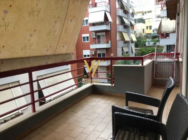 Tirane, shitet apartament 2+1+Ballkon Kati 3, 140 m² 260.000 € (LIQENI I THATE)