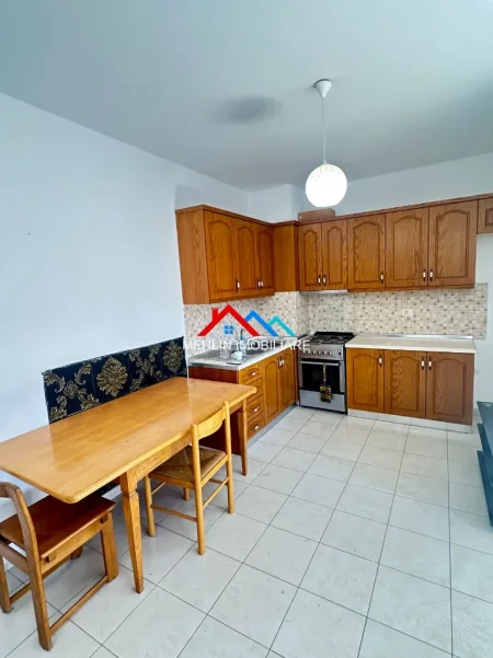 Tirane, shitet apartament 2+1+Ballkon Kati 4, 103 m² 165.000 € (BULEVARDI MIGJENI,ASTIR)