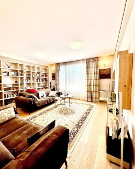 Tirane, shes apartament 3+1 165 m² 430.000 Euro (Prane Stadiumit Air Albania)