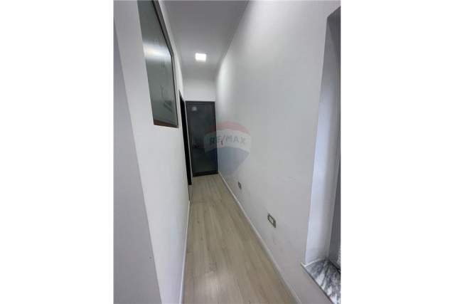 Tirane, shitet zyre Kati 1, 32 m² 95.000 Euro (Selvia)