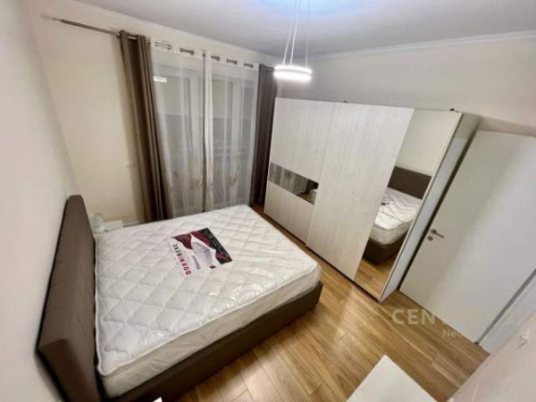Tirane, jepet me qera apartament 1+1+BLK Kati 2, 75 m² 550 Euro (Rruga Eduard Mano, Kopshti Zoologjik)