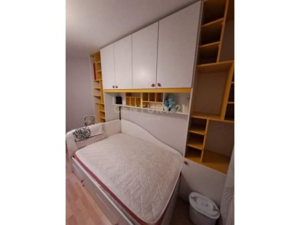 Tirane, jepet me qera apartament 2+1+A+BLK Kati 3, 130 m² 650 Euro (Liqeni i Thate)