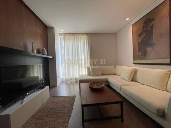Tirane, jepet me qera apartament 2+1+A+BLK 101 m² 800 Euro (Selvia, prane qendres)