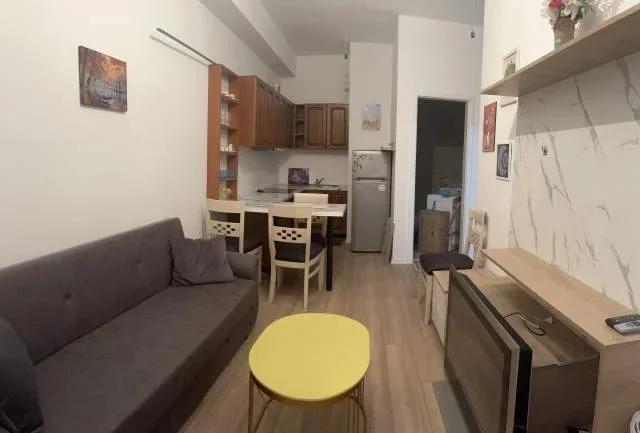 Tirane, jap me qera apartament 1+1+BLK Kati 7, 60 m² 35000 Leke (Mangalem)