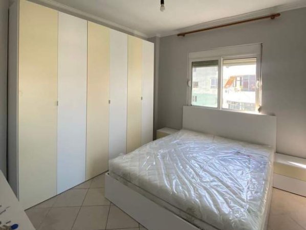 Tirane, jepet me qera apartament 2+1+BLK Kati 8, 80 m² 450 Euro (mikel maruli)