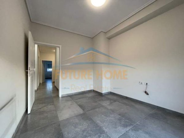 Tirane, jepet me qera apartament Kati 7, 136 m² 750 Euro (Sulejman Delvina)