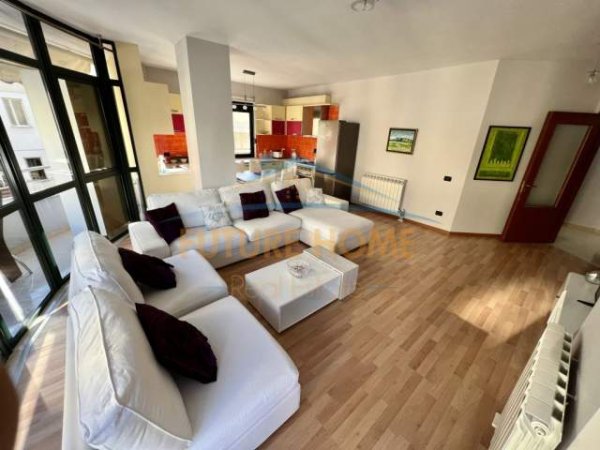 Tirane, jepet me qera apartament Kati 3, 125 m² 650 Euro (Rruga Hamdi Sina)
