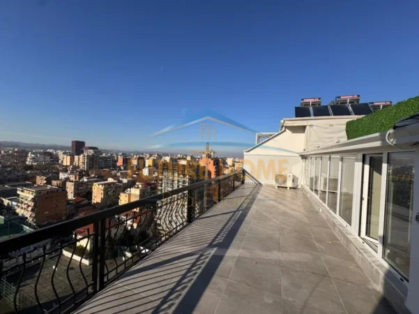 Tirane, jepet me qera zyre Kati 13, 210 m² 2.300 € (SHALLVARET)