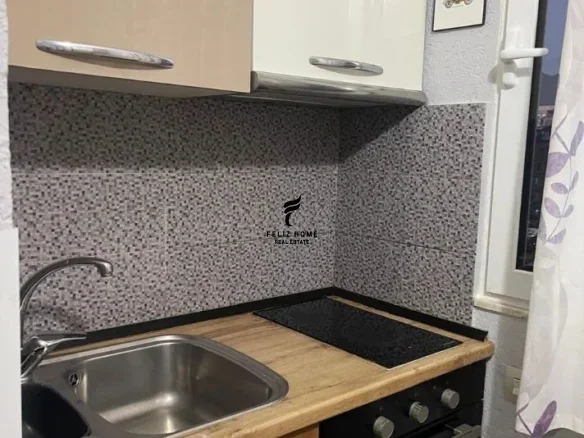 Tirane, jepet me qera apartament 2+1 Kati 4, 65 m² 650 € (RRUGA E KOSOVAREVE)