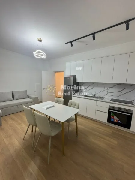 Tirane, jepet me qera shtepi 1+1 Kati 2, 75 m² 400 € (Shkoze)