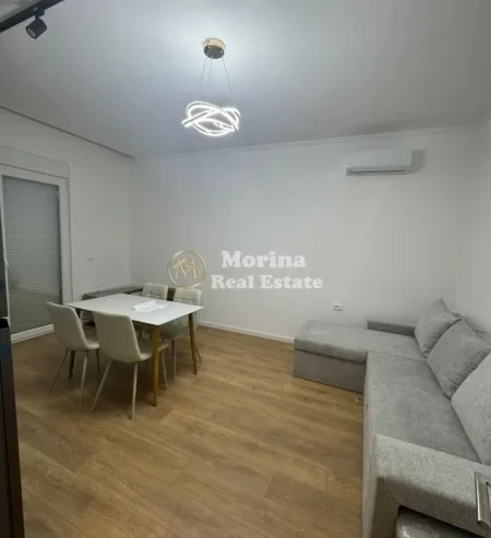 Tirane, jepet me qera shtepi 1+1 Kati 2, 75 m² 400 € (Shkoze)